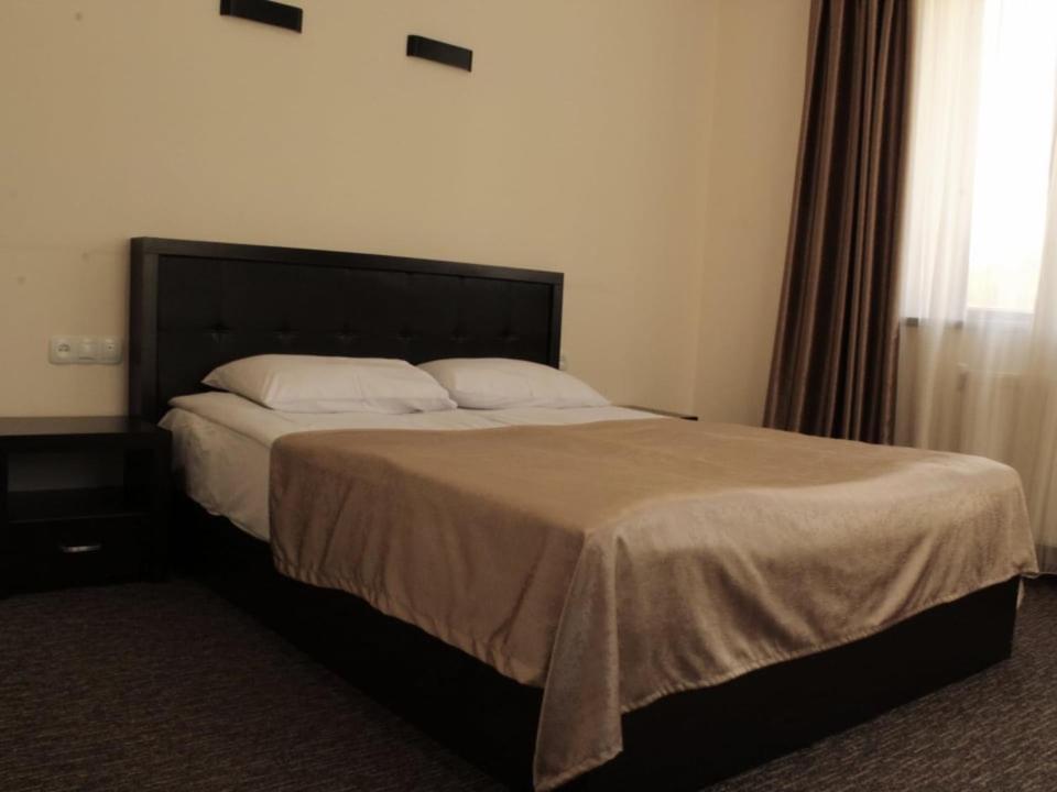 Jermuk Verona Resort ภายนอก รูปภาพ