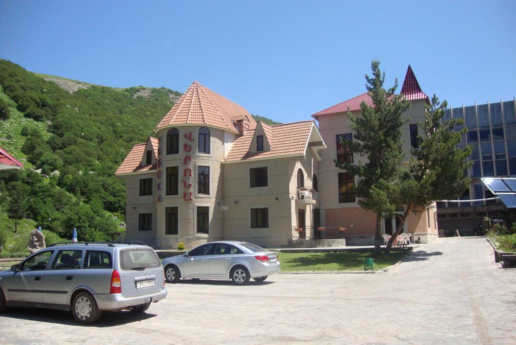 Jermuk Verona Resort ภายนอก รูปภาพ