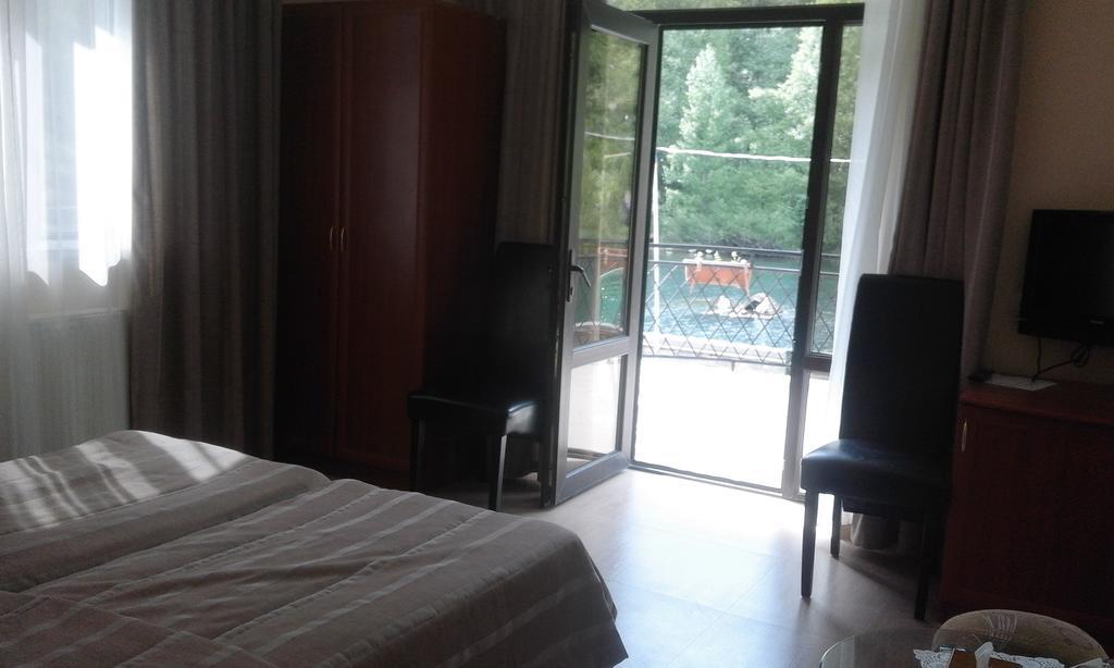 Jermuk Verona Resort ภายนอก รูปภาพ