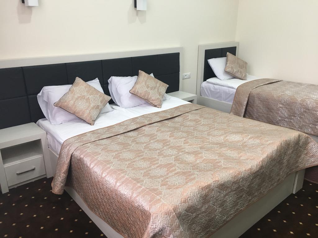 Jermuk Verona Resort ภายนอก รูปภาพ