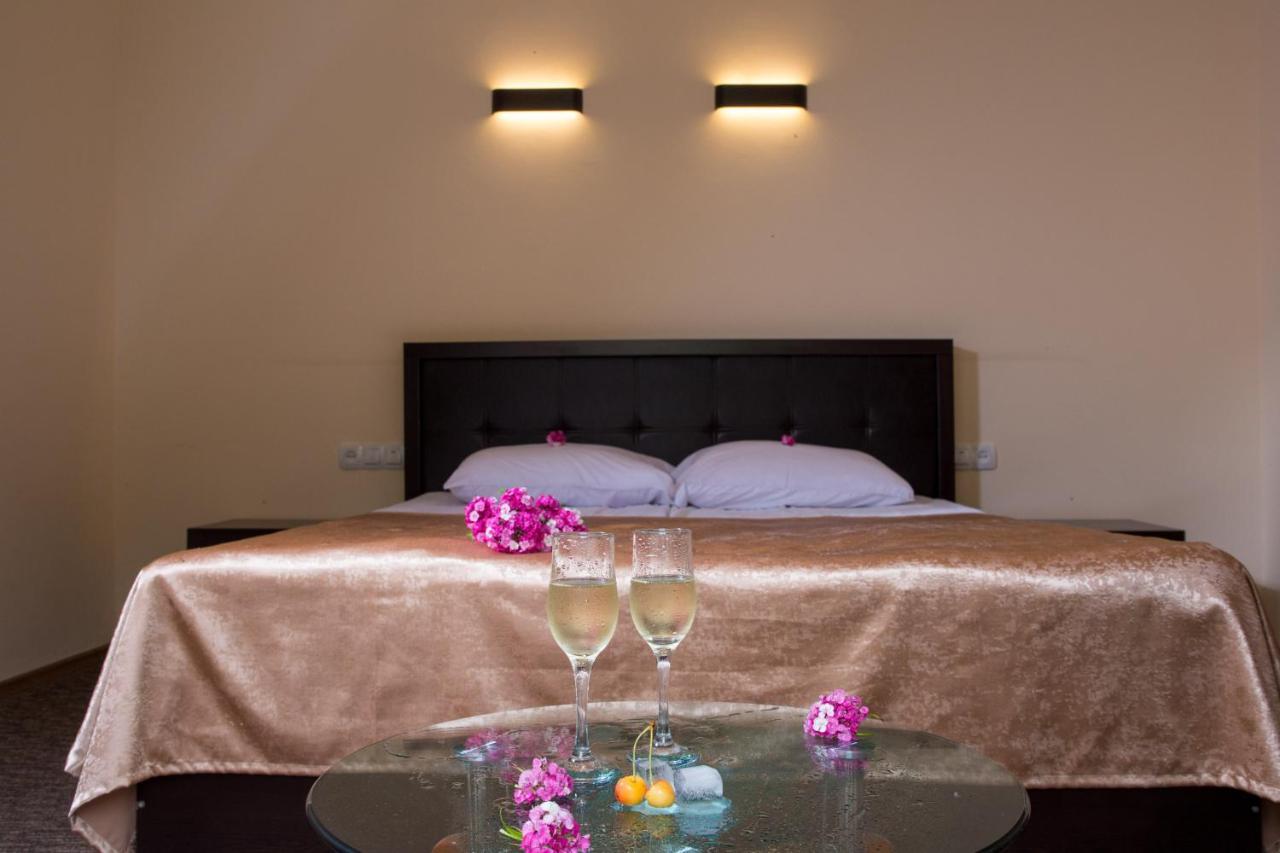 Jermuk Verona Resort ภายนอก รูปภาพ